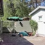 2 Bedroom Gorgeous In Aakirkeby Vester Somarken