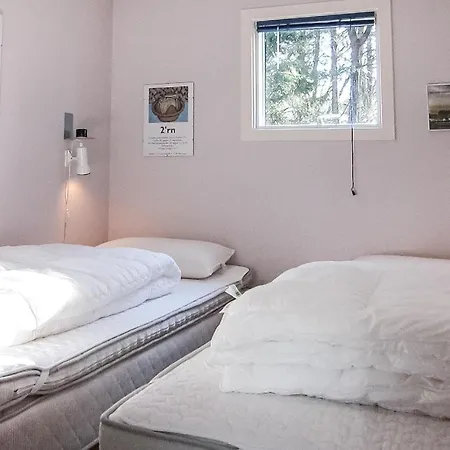 Prázdninový dům 2 Bedroom Gorgeous In Aakirkeby *