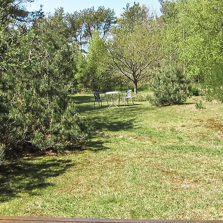 2 Bedroom Gorgeous In Aakirkeby Prázdninový dům Vester Somarken