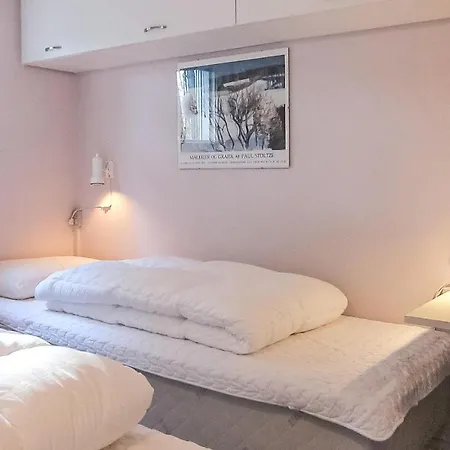 2 Bedroom Gorgeous In Aakirkeby *